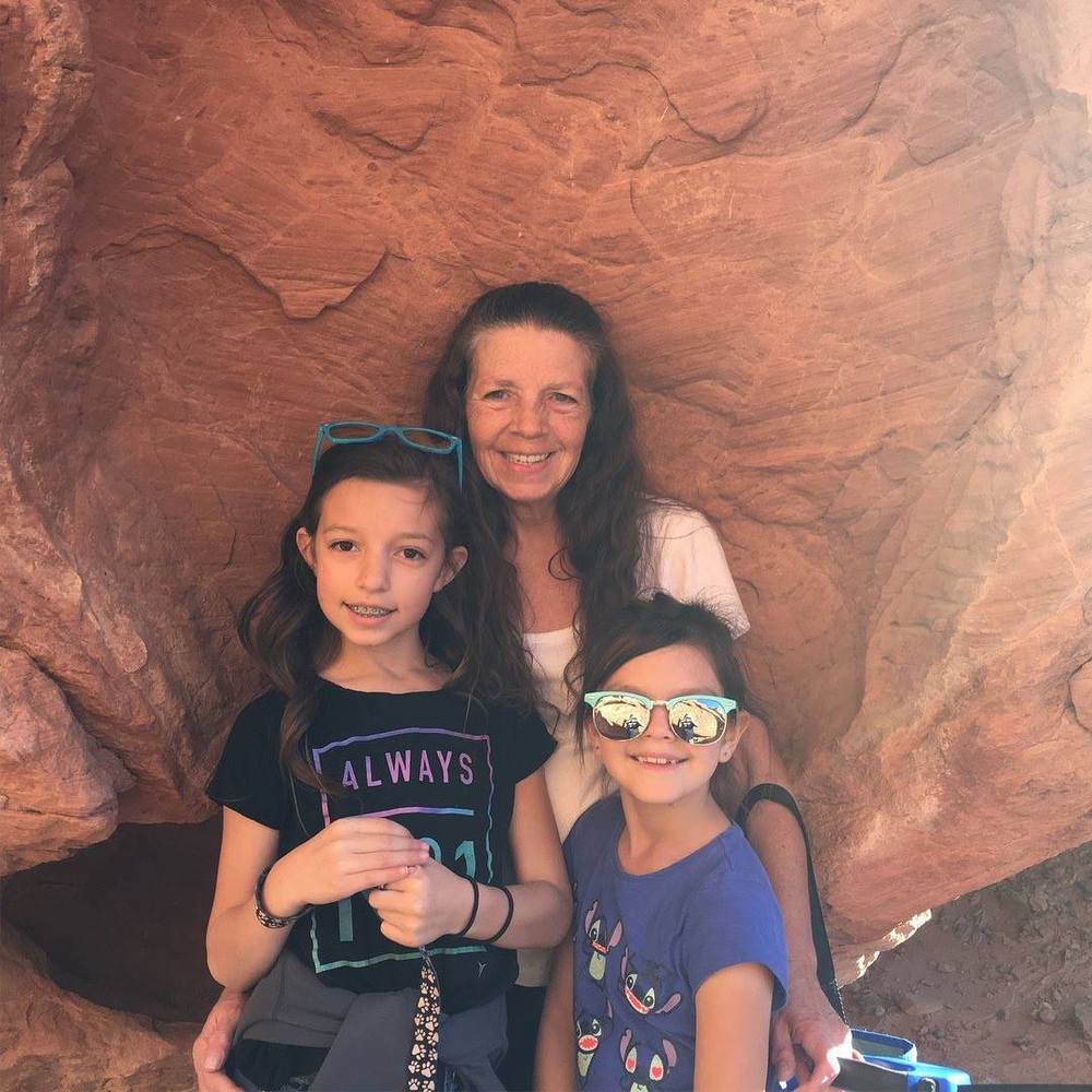 Meet your Posher, Dani